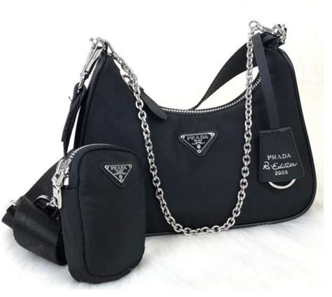 bolsa prada preta com corrente|bolsas de prada para mujer.